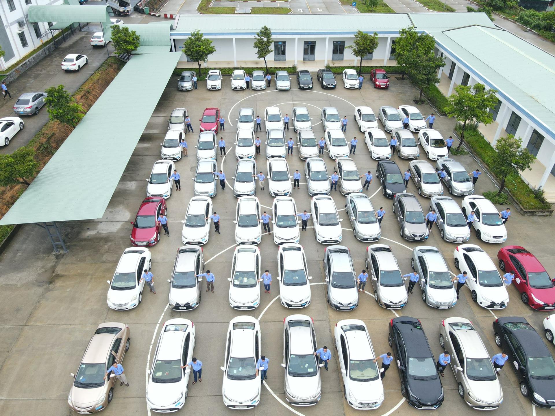 Lịch sử <br>Truyền thống